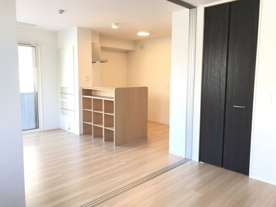 【居間・リビング】 | WISTERIA　PLACE　E・B・R | WISTERIA PLACE E・B・R（ウィステリアプレイス イービーアール）