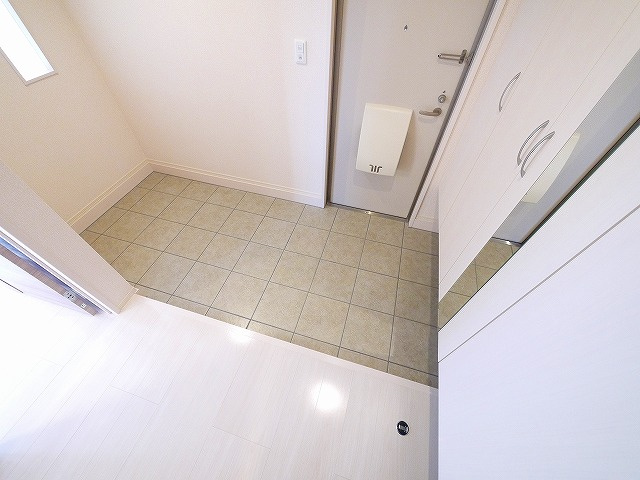 カスティ　グイードの玄関|シンプルで使いやすい玄関です