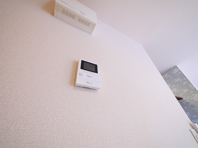 カスティ　グイードのセキュリティ|モニター付き