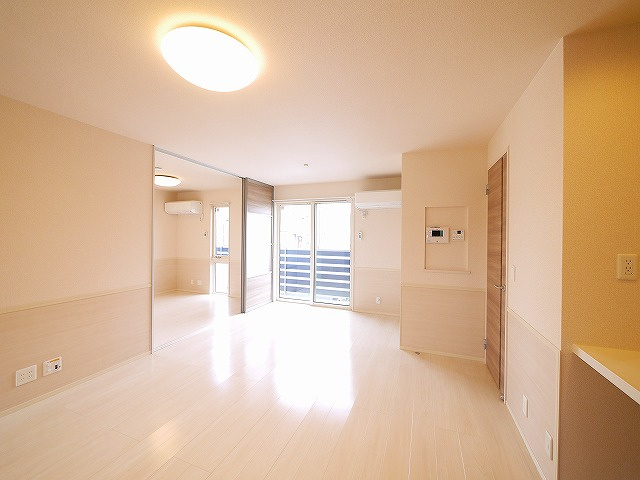 カスティ　グイードの居間・リビング