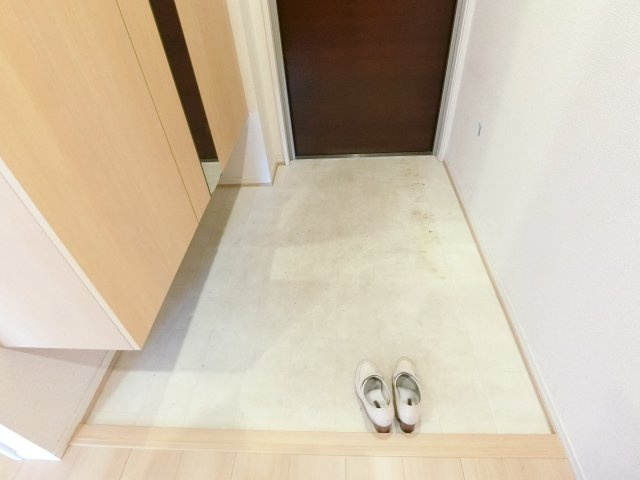 【玄関】 | ヴィエン南田辺