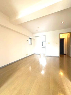 【居間・リビング】 | グリーンヒルズ | 同建物別室写真