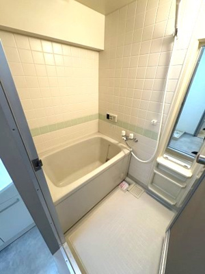 【浴室】 | グリーンヒルズ | 同建物別室写真