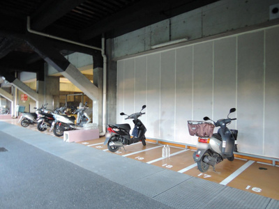 【その他共用部分】 | 東京マスタープレイス | バイク置場