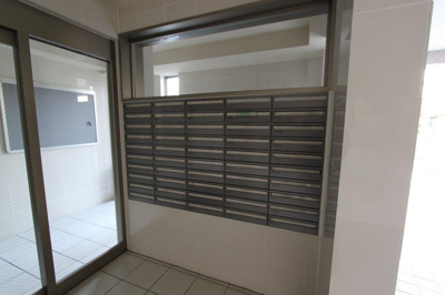 【その他共用部分】 | ヴィアーレ広瀬 | メールBOX