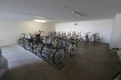 【その他共用部分】 | ヴィアーレ広瀬 | 駐輪場