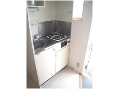 【キッチン】 | ワイエムハイツ | ガスコンロ付キッチンです。