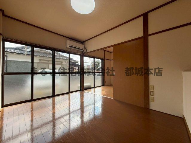 エミネンスの居間・リビング