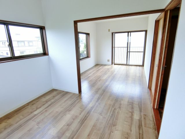 茂原市本納の居間・リビング