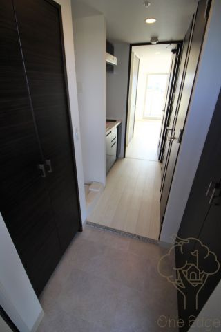 EC新大阪Ⅻ　オルティの玄関