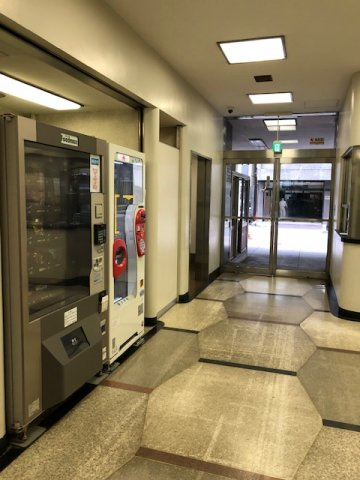 朝日ビルヂングのロビー