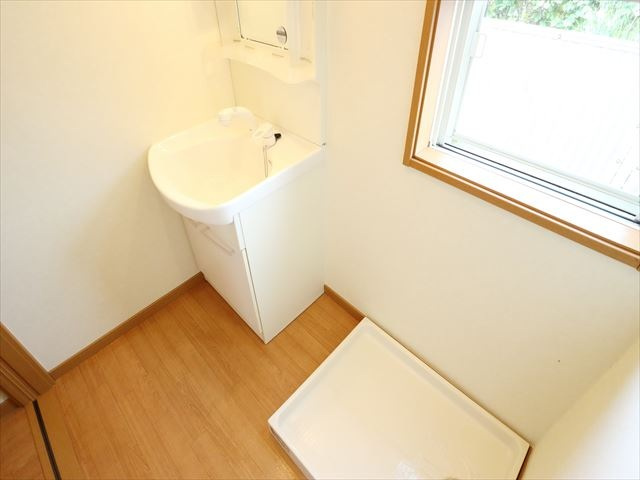 シャレー輝き　弐番館の洗面所