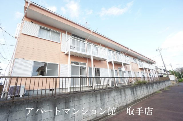 西グリーンハイツの外観