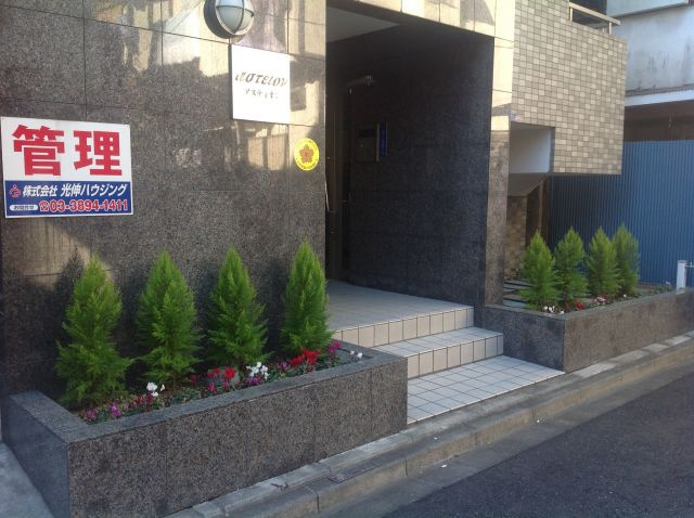 アスティオンのエントランス