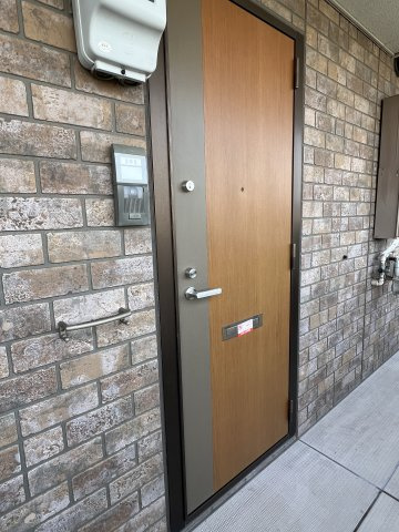 アヴァンス翼の設備|玄関横に濡れた傘を置くことができます