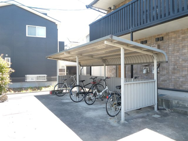 アヴァンス翼のその他共用部分|自転車置場
