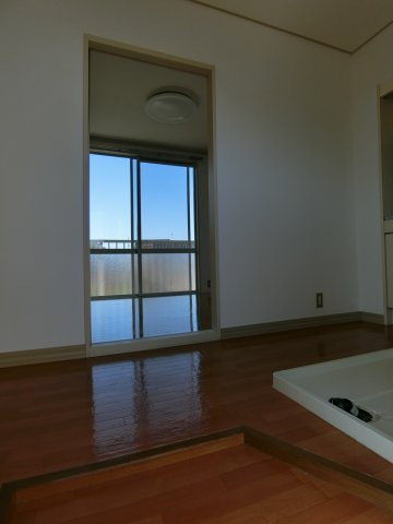 フレグランスレイC　の居間・リビング