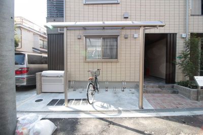 【その他共用部分】 | Casa Pino Bug | 自転車置き場