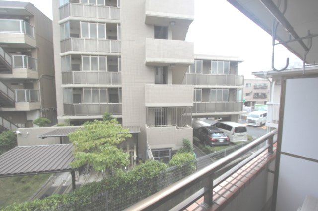 【バルコニー】 | サンハイツ吉田 | 別部屋参照