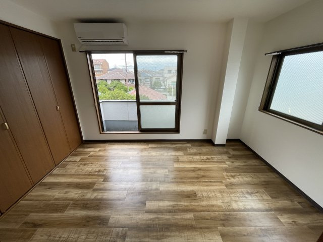 【洋室】 | 生駒マンション