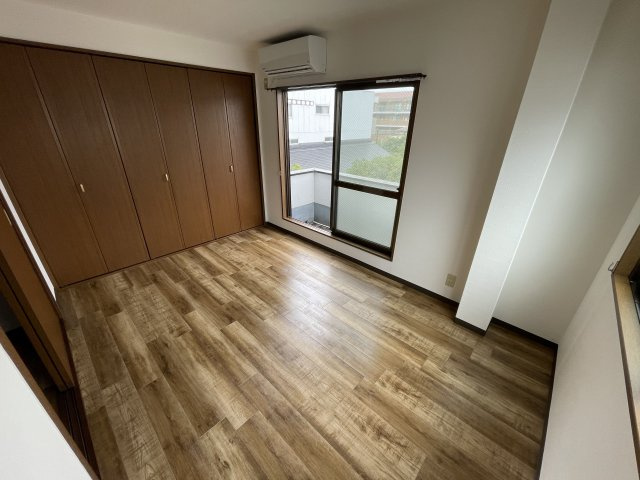 【洋室】 | 生駒マンション