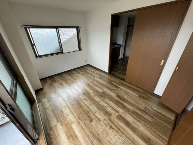 【洋室】 | 生駒マンション