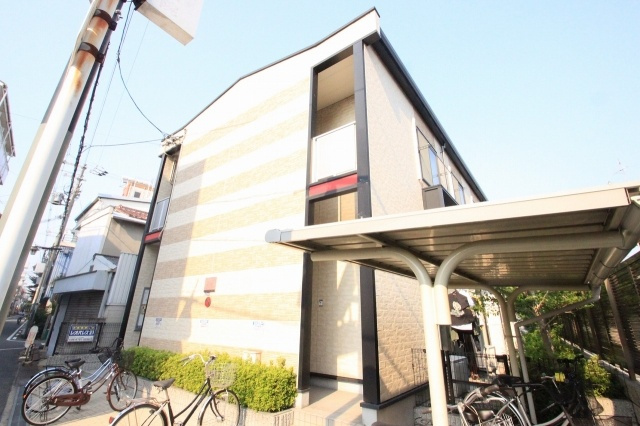 レオパレス三葉の外観