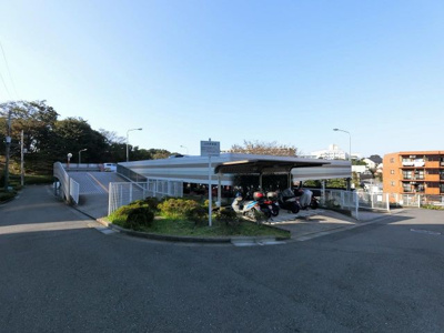 【その他共用部分】 | 宮向団地五街区八号棟 | バイク置場
