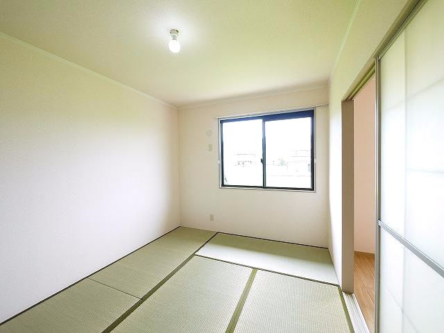 シェルゼファーの和室|フローリングだけでなく、和室もあります