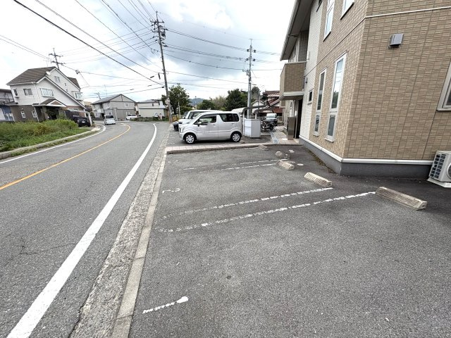 セジュールグランデ　B棟の駐車場