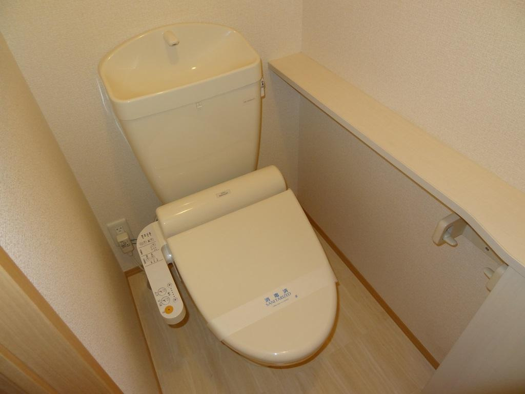 セジュールグランデ　B棟のトイレ