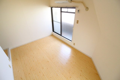 【洋室】 | 藤井ハウス