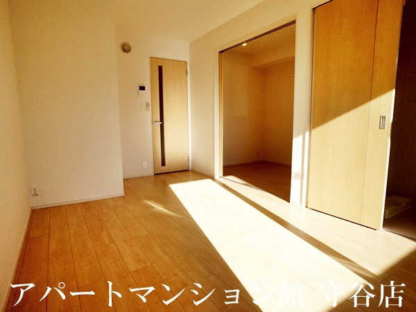 クローバーの居間・リビング