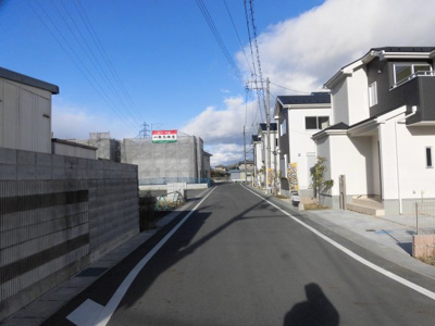 【前面道路含む現地写真】 | 大津市下阪本３丁目　新築戸建