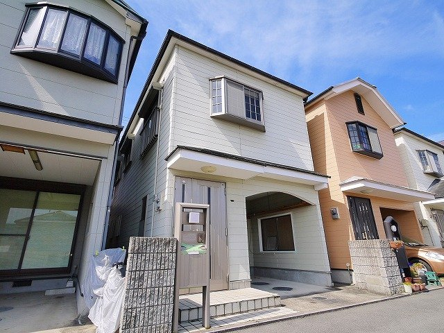 萩原町一戸建の外観