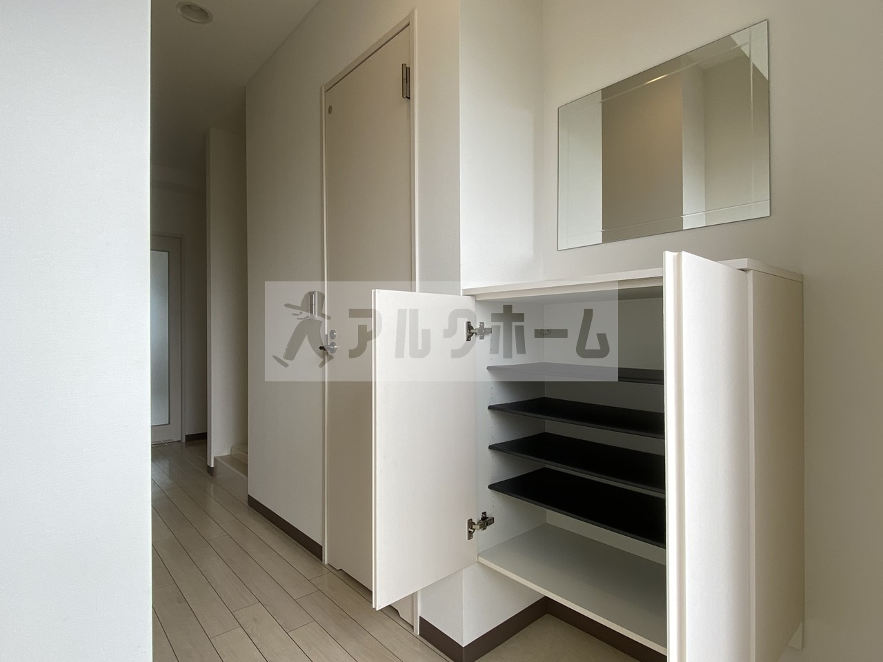 ラ・フォーレ久宝園の玄関|ラ・フォーレ久宝園　シューズBOX