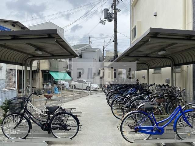 ラ・フォーレ久宝園のその他共用部分|ラ・フォーレ久宝園　駐輪場