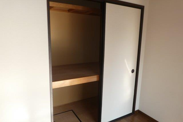 パークヒルズ西真磯の収納