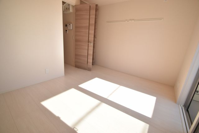 ライフステーション船橋の居間・リビング|洋室の別角度からです