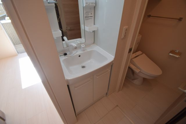 ライフステーション船橋の独立洗面台|独立洗面化粧台付き