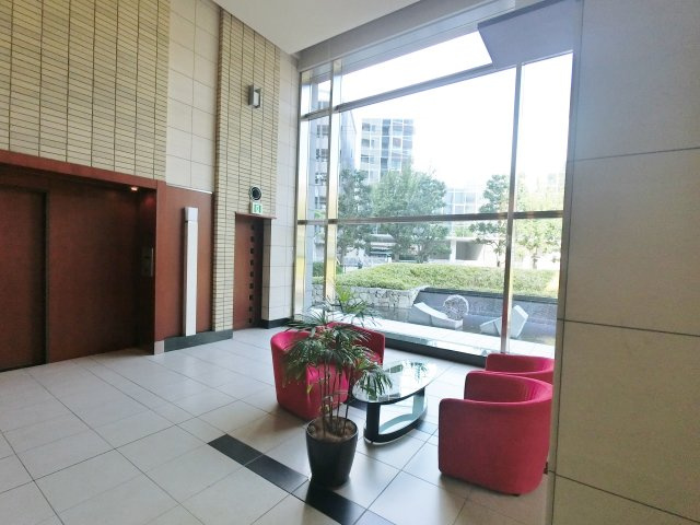 【エントランス】