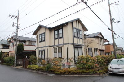 【外観】 | 大津市真野6丁目33-1　中古戸建 | 角地を確認頂ける外観