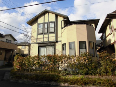 【外観】 | 大津市真野6丁目33-1　中古戸建 | お洒落なデザインのルーフバルコニー