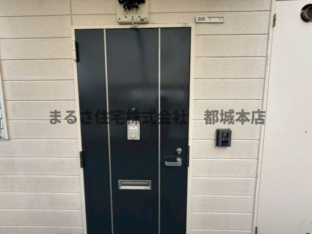 サンハイツ都城のエントランス
