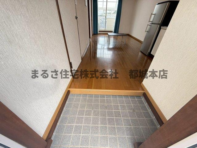 サンハイツ都城の玄関