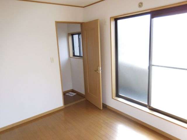 【寝室】 | 河村ハイツ