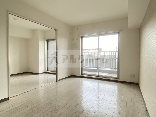 ラ・フォーレ久宝園の居間・リビング|ラ・フォーレ久宝園　リビングルーム