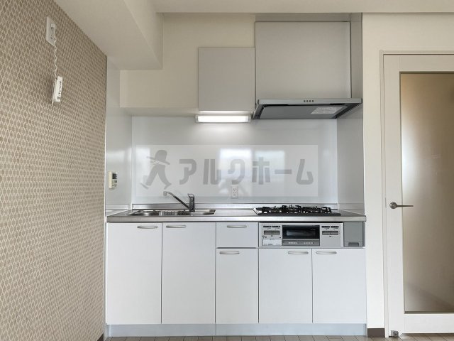 ラ・フォーレ久宝園のキッチン|ラ・フォーレ久宝園　リビングルーム