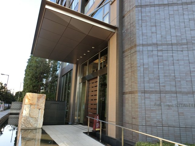 【エントランス】