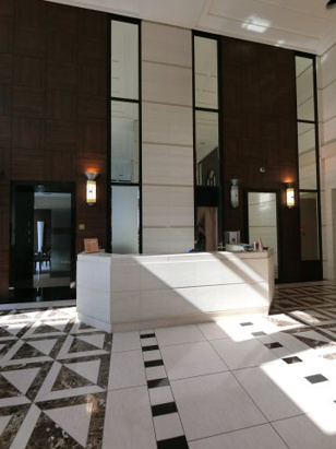 【エントランス】コンシェルジュカウンター